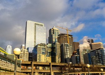 Fototapeta premium A view of buldings in the Seattle waterfront