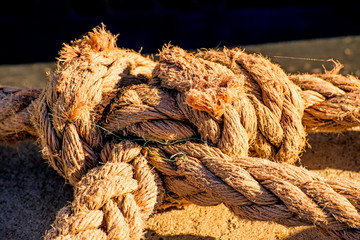 knot of a mooring line