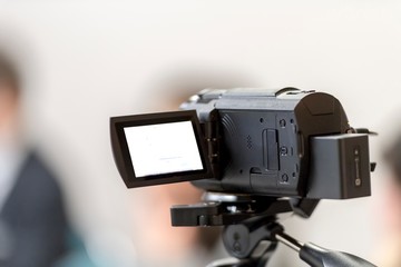 ビデオカメラで動画を撮影