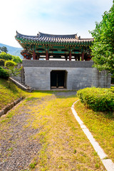 Jakwongwan Castle is located in Samgnangjin