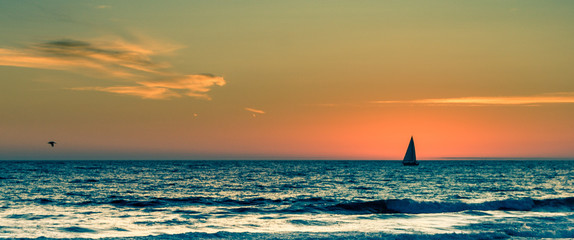 Sunset on Venice Beach in Los Angeles © Ludovic Charlet