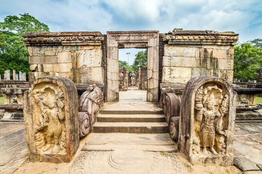 Sri Lanka, Polonnaruwa, Royal Palace of King Parakramabahu