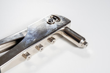 Rivet gun with rivets