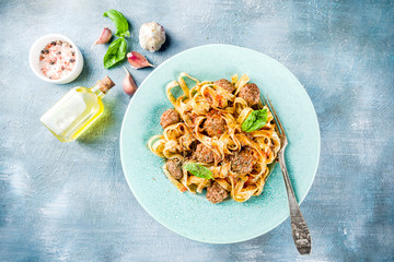 Fettuccine pasta with meatballs