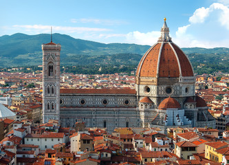 Fototapeta na wymiar View on Florence cathedral