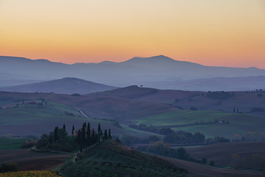 beautiful Tuscany landscape © Maksim Shebeko
