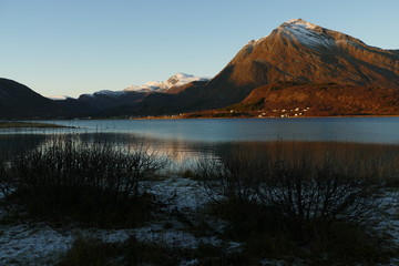 Abendstimmung am Fjord