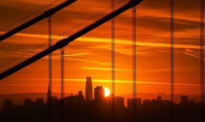 Golden Gate Bridge and sunstar