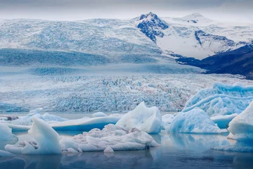 Keuken foto achterwand Gletsjers Fjallsárlón-ijsberg, IJsland. Prachtig winterlandschap
