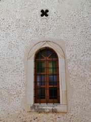 Tür in der Fassade