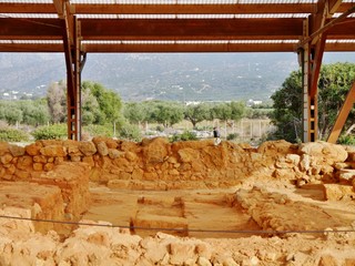 Überdachte Ausgrabungen in Malia