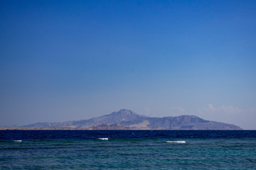 Fototapeta na wymiar Beautiful view of the Red Sea and Tiran Island