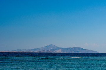 Fototapeta na wymiar Beautiful view of the Red Sea and Tiran Island
