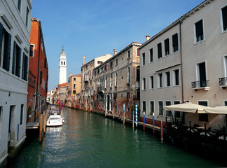 Obraz na płótnie Canvas Historical buildings in Venice. Italy
