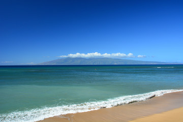 Fototapeta na wymiar Kahana Beach, Maui, Hawaiian Islands