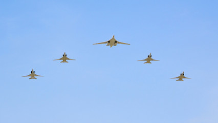 Supersonic strategic bomber-bomber Tu-160 and long-range supersonic bomber bomber with variable...
