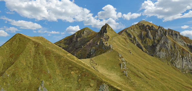 Le Sancy, les monts Dore, parce naturel régional des volcans d'Auvergne