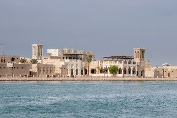 Fototapeta premium Dubai Creek and architectural skyline