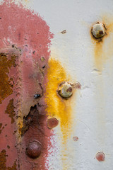 Strukturen in Farbe und Rost