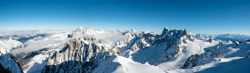 Poster Im Rahmen schöne panoramische landschaft blick auf europa alpenlandschaft von der aiguille du midi chamonix frankreich © W PRODUCTION
