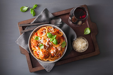spaghetti with meatballs and tomato sauce, italian pasta - obrazy, fototapety, plakaty