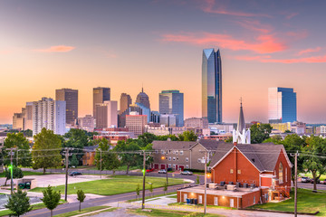 Oklahoma City, Oklahoma, USA downtown skyline at twilight. - obrazy, fototapety, plakaty