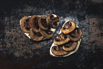Healthy toasts with mushrooms and cream cheese. Keto toasts