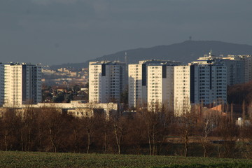 TOURS DE VENISSIEUX - LES MINGUETTES - RHONE - FRANCE