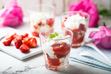 Homemade Eton mess