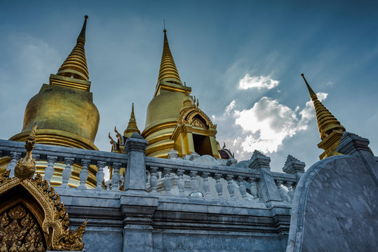 wat tri thotsathep worawihan in bangkok thailand