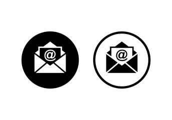 Mail icon vector. E-mail icon. Envelope illustration. Message