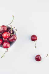 Obraz na płótnie Canvas Fresh ripe cherry in a bowl