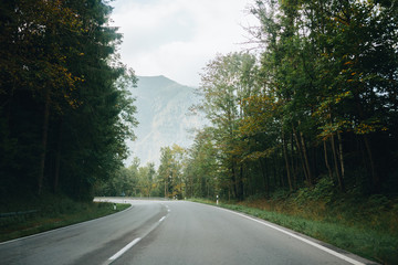 Obraz premium Mountain road at the mountains Bavarian Alps