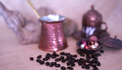 Obraz na płótnie Canvas Turkish coffee and beans 