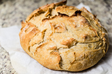 Pão artesanal redondo