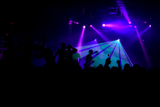 Na balada lil&aacute;s