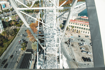 Obraz premium The harbor of Malaga during November shots from the ferris wheel overlooking the city