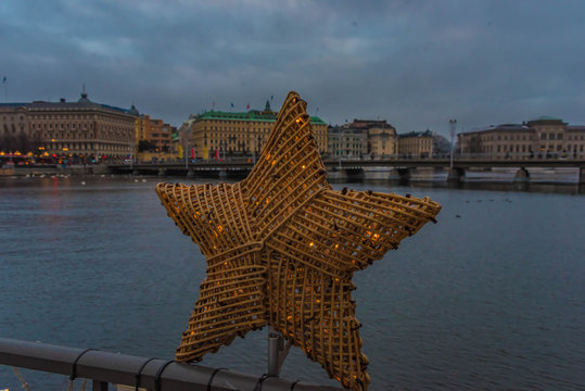 Stockholm Riksplan Norrbro Stern Licht Nachtaufnahme