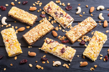 Healthy homemade snacks breakfast . Granola bars
