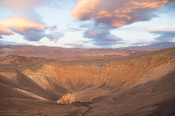 Fototapeta na wymiar Death Valley Crater