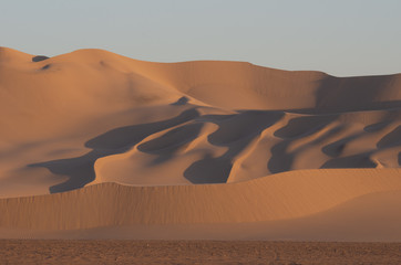 Fototapeta na wymiar Mumont Sand Dunes in California.