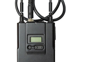 Wireless microphone transmitter over white