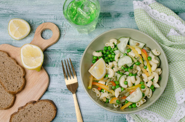 Salad with pasta