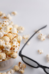 Snack to watch movies. Popcorn and glasses for viewing 3D.