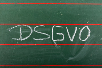 DSGVO - auf Schultafel