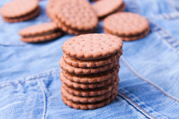 cookies with cream filling