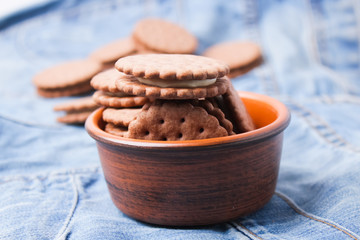 cookies with cream filling