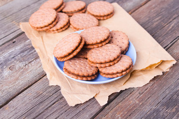 cookies with cream filling