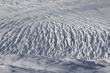 Aletsch Gletscher in der Wintersonne verschneit