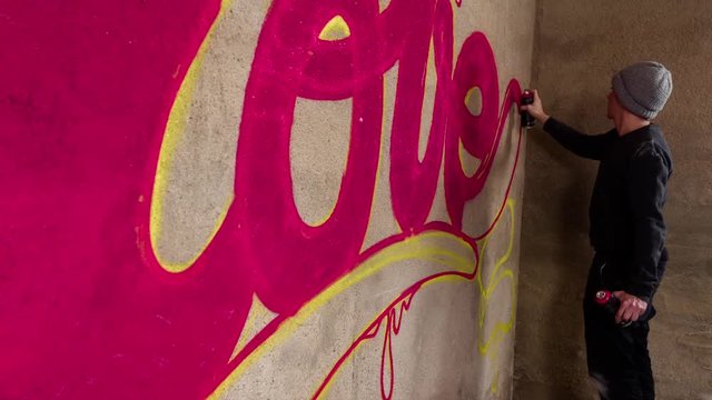 graffiti artist love paint art wall